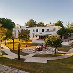 74 Otel