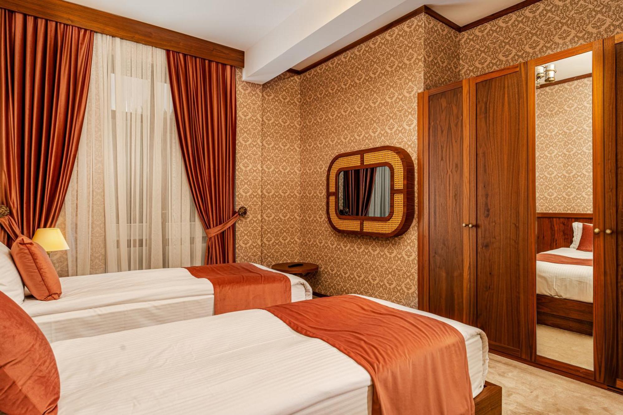 74 Otel