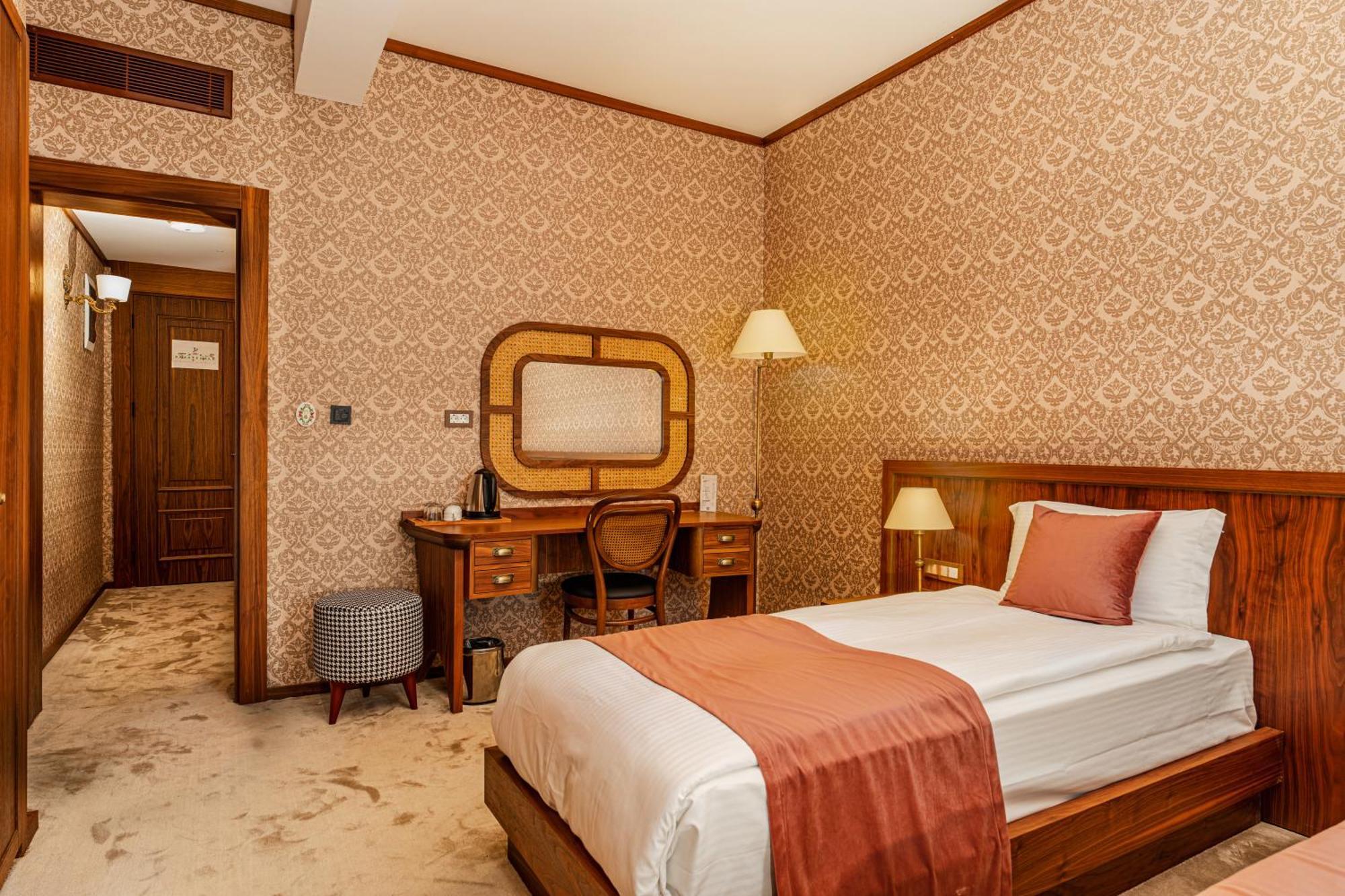 Otel 74 Antalya